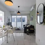 Artemis 1-bedroom In アパート *