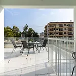 アパート Artemis 1-bedroom In ラルナカ